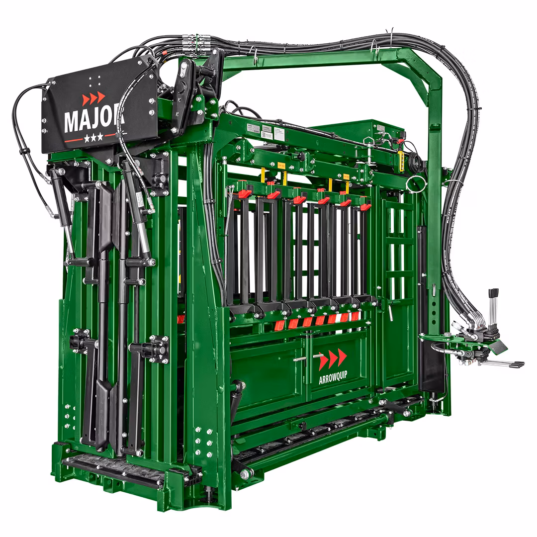 The Major Feedlot Hydraulic Squeeze Chute