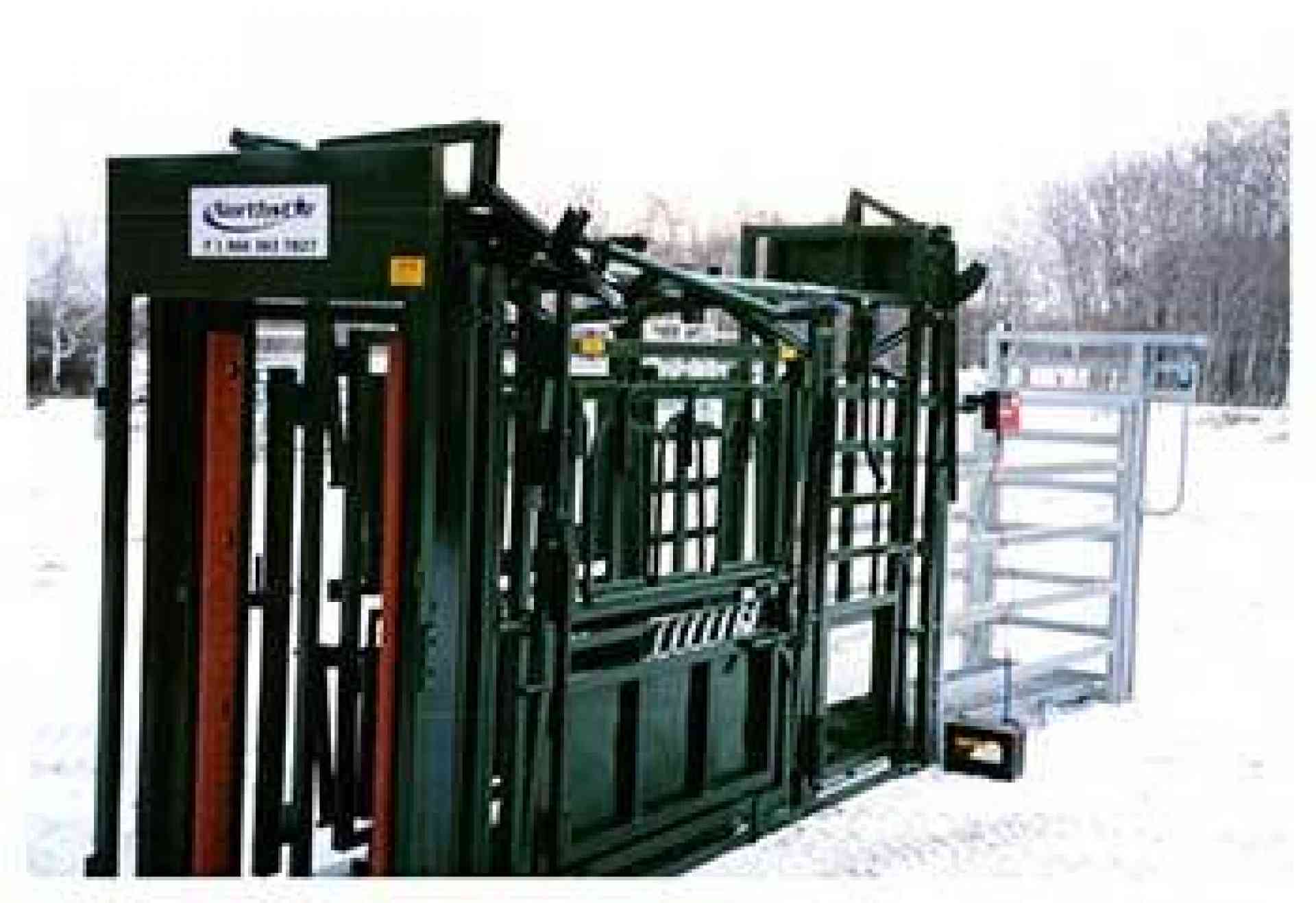 Concertina Cattle Chute