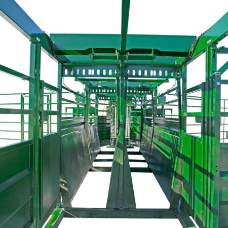 Heeler Portable Corral double Adjustable Alley opened all the way