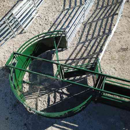 3E System from Above | Arrowquip Cattle Equipment